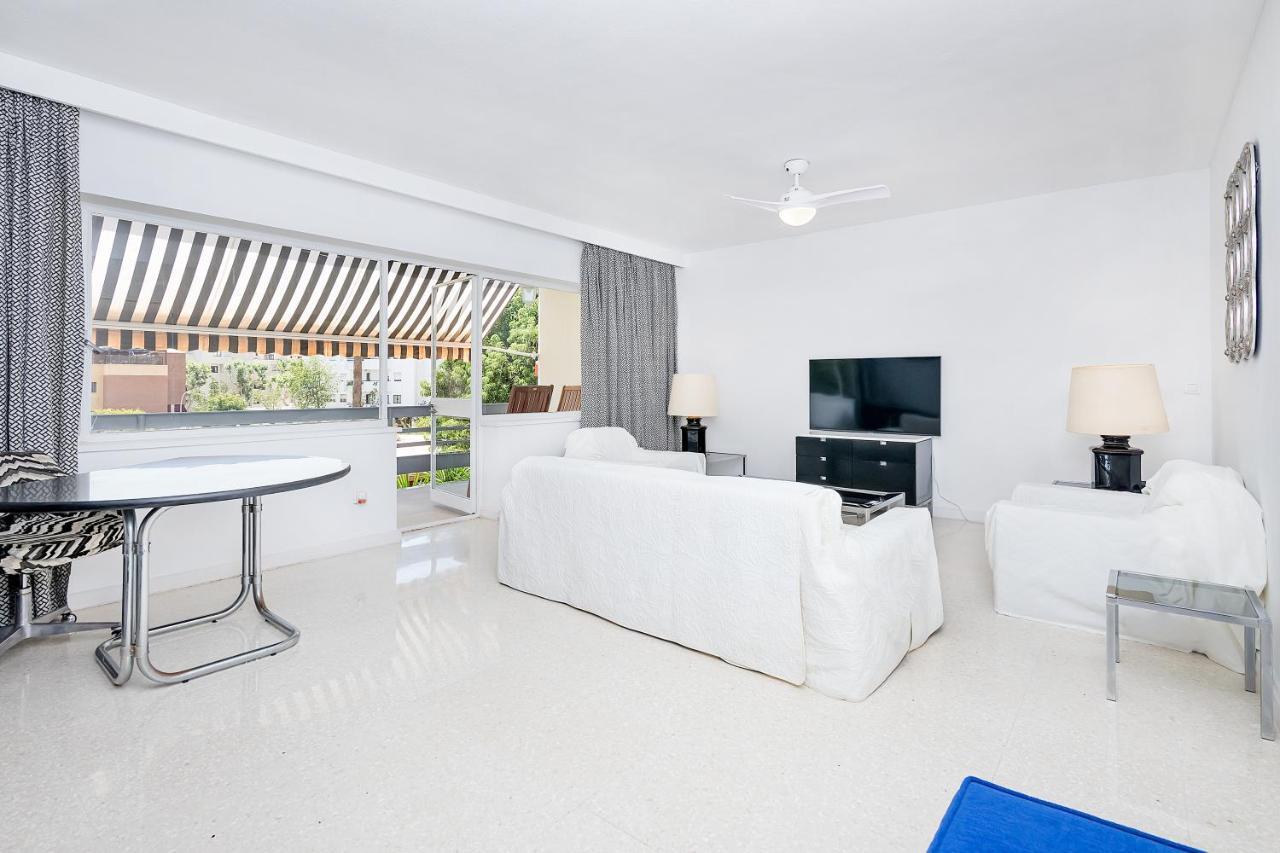 Eurosol Garden&Beach Apartment Torremolinos Bagian luar foto