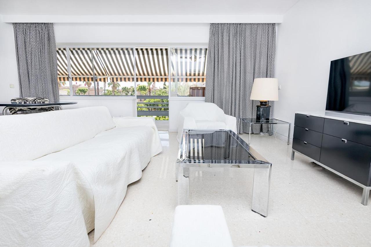 Eurosol Garden&Beach Apartment Torremolinos Bagian luar foto